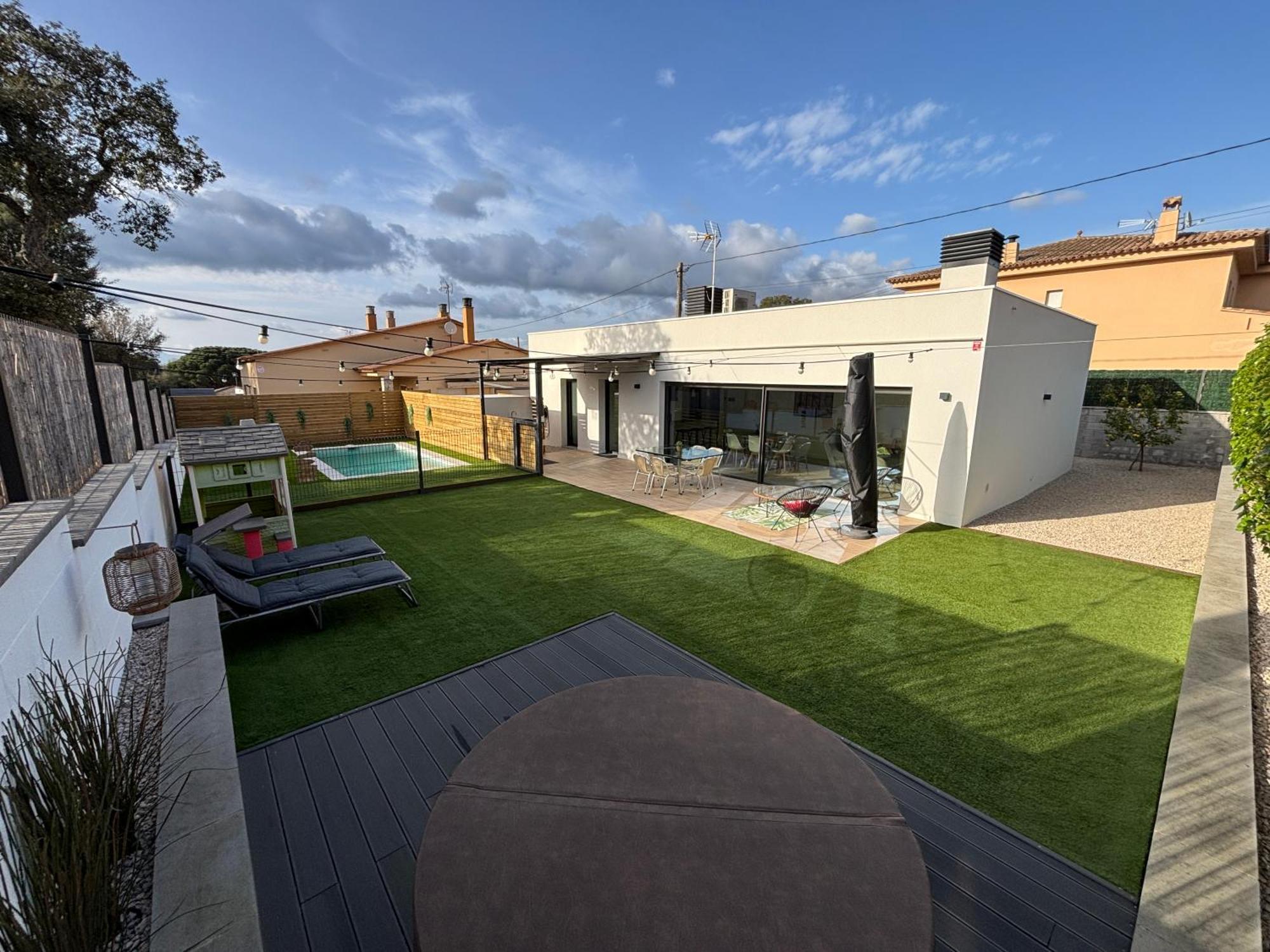 Espectacular Casa En Llagostera - Costa Brava, Con Piscina 外观 照片